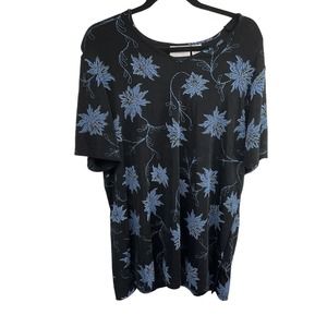 Jaclyn Smith‎ Black V Neck Short Sleeve Blouse Size 1X With Blue Floral Pattern